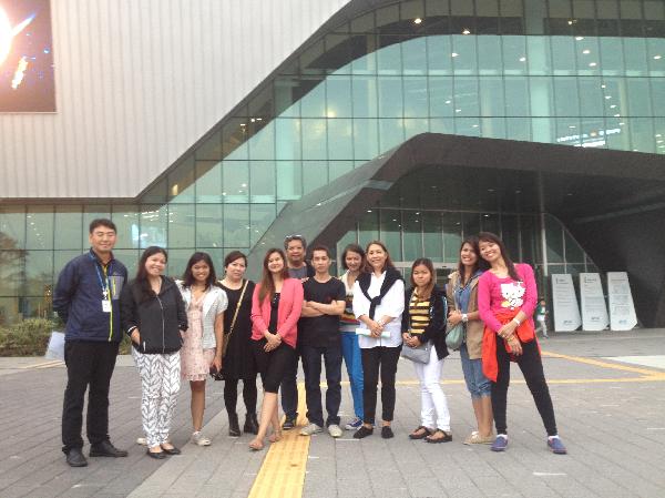 菲律宾国泰航空公司协会与有关新闻媒体人员考察现场