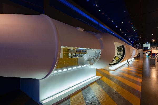 한국 최초 우주 발사체, 나로호 섬네일 이미지