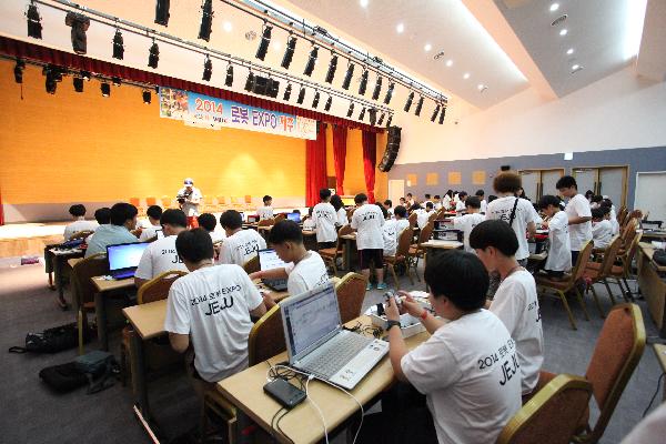 2014 로봇 EXPO 제주 섬네일 이미지